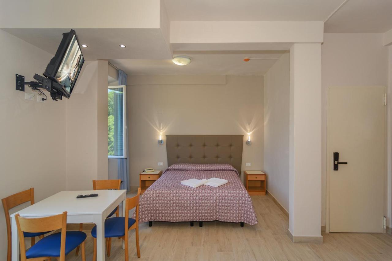 Hotel Sogno Viareggio Eksteriør bilde